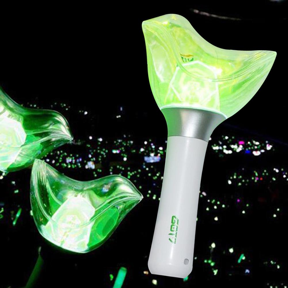 Версии лайтстиков. Seventeen Lightstick. Лайтстик NCT. Лайтстик b.a.p. Лайтстик НМИКС.